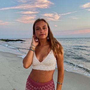 Meet your Posher, Leah